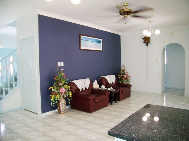 16 Lewis St, Coopers Plains QLD 4108