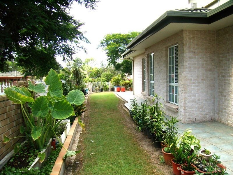 16 Lewis St, Coopers Plains QLD 4108