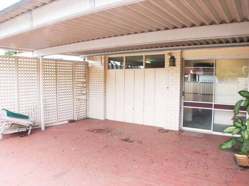 1 Fleetwood St, Macgregor QLD 4109