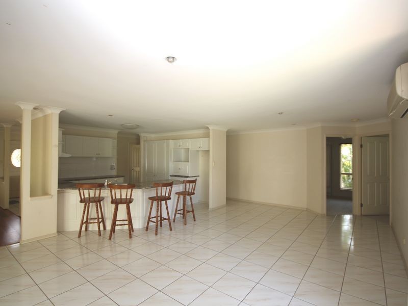 22 Catalpa Street, Eight Mile Plains QLD 4113