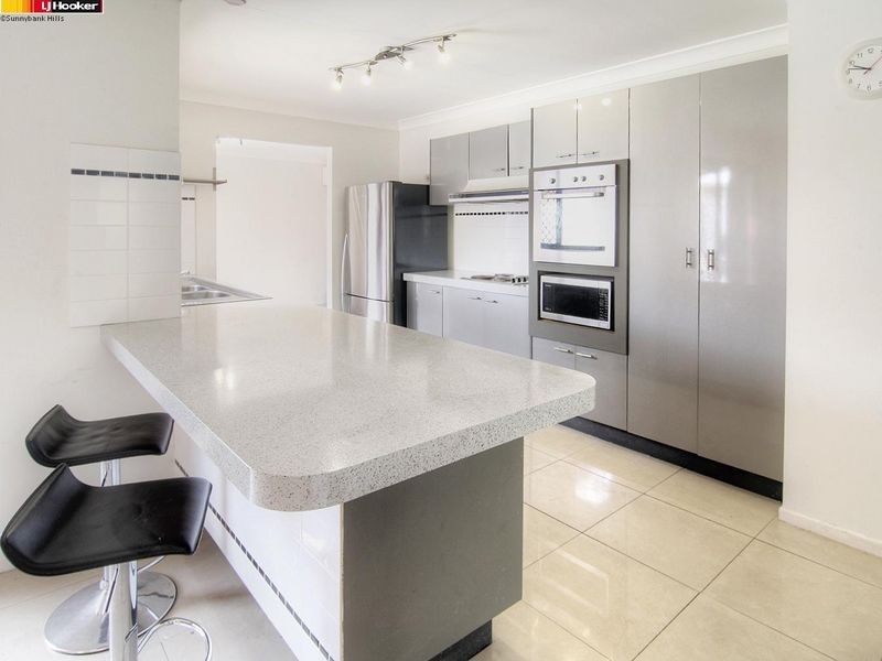 397 Gowan Rd, Calamvale QLD 4116