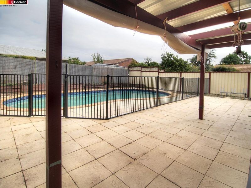 397 Gowan Rd, Calamvale QLD 4116