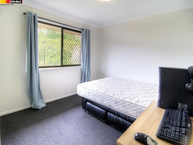 397 Gowan Rd, Calamvale QLD 4116