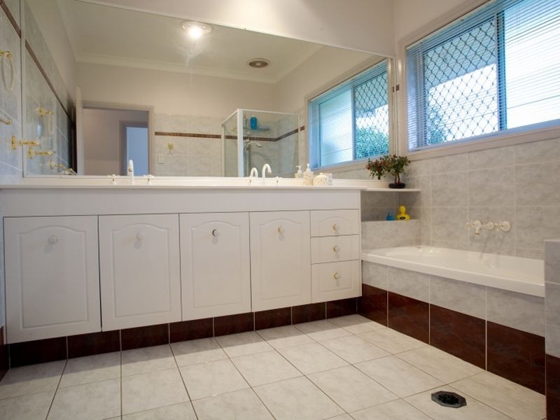 20 Radiata St, Sunnybank Hills QLD 4109