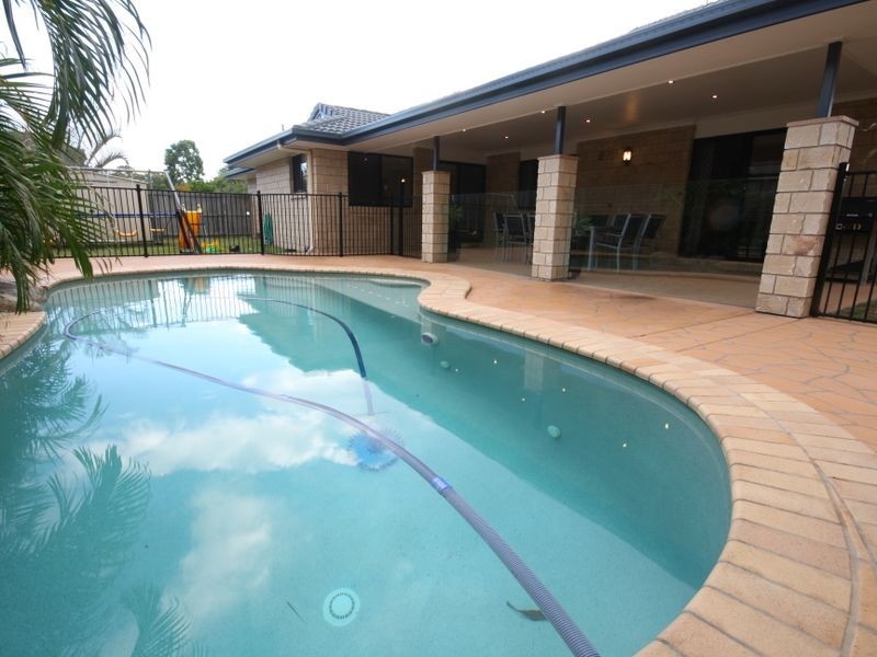 117 Wallum Dr, Parkinson QLD 4115