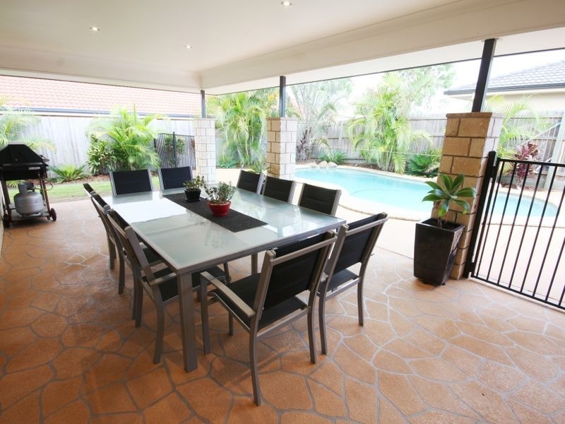 117 Wallum Dr, Parkinson QLD 4115