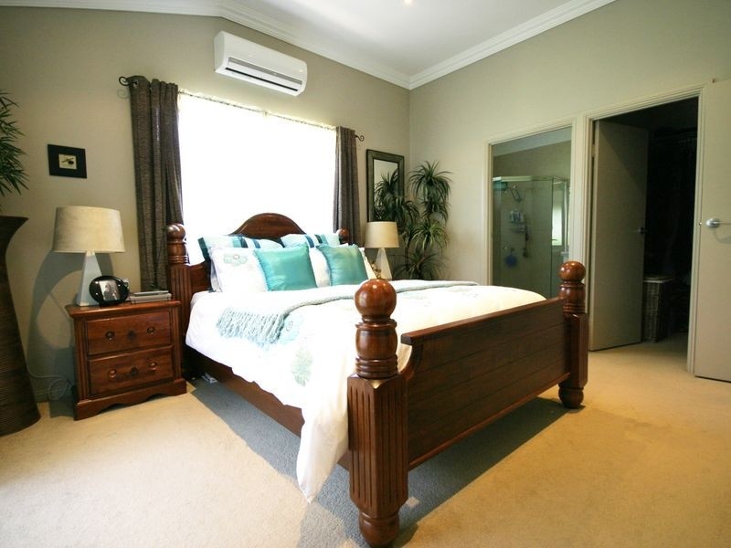 Robertson QLD 4109