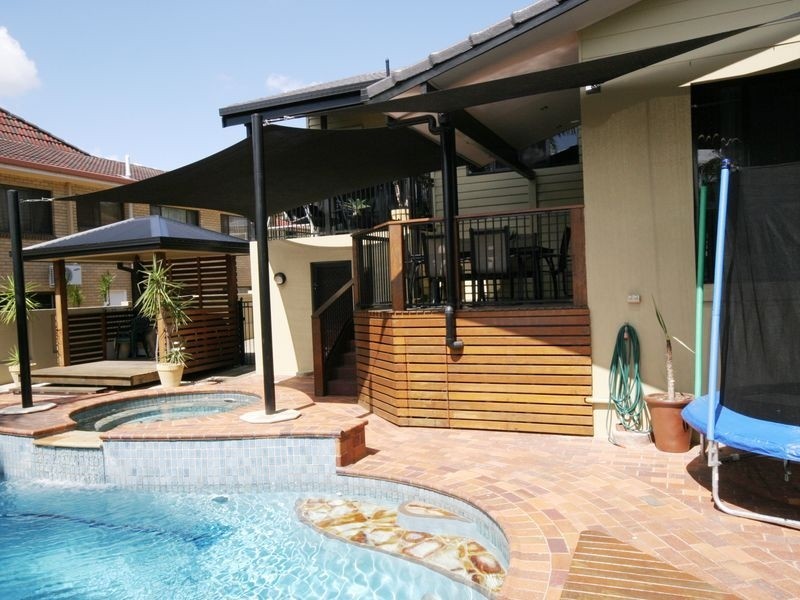 Robertson QLD 4109