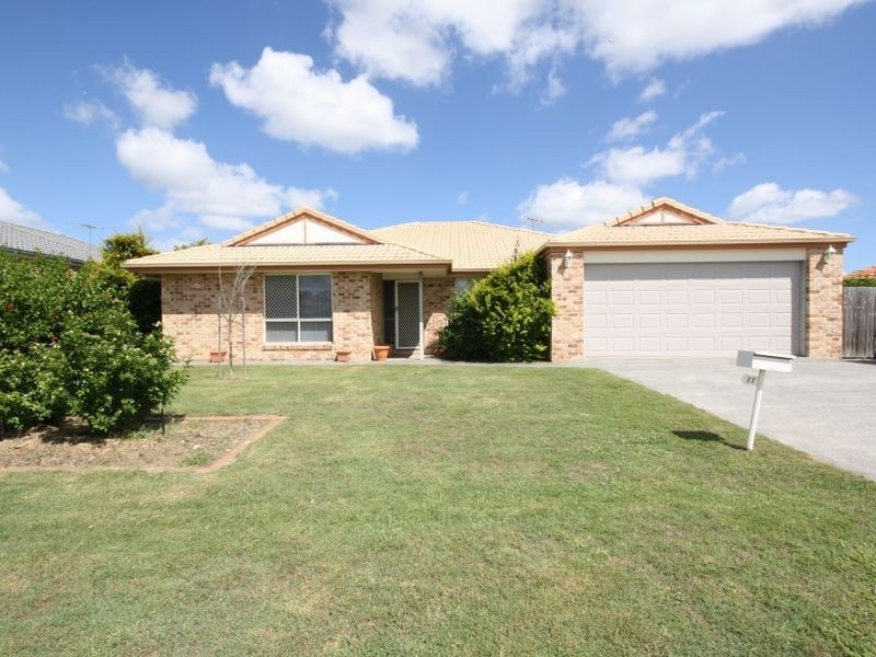 11 Karajini Cr, Parkinson QLD 4115