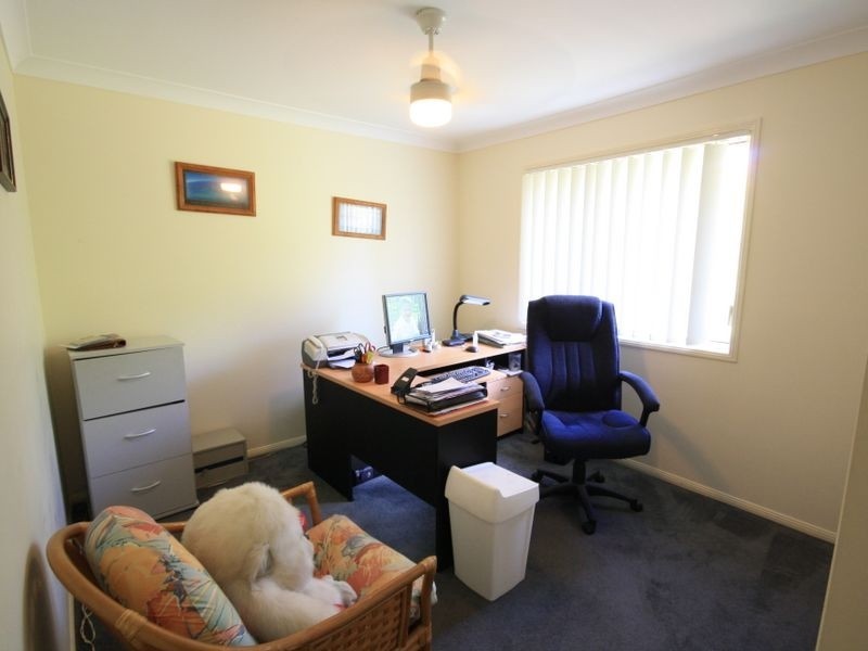 11 Karajini Cr, Parkinson QLD 4115