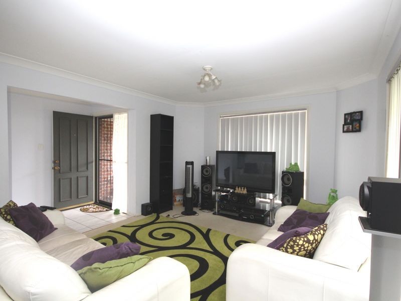 28 Orangetip Crescent, Calamvale QLD 4116