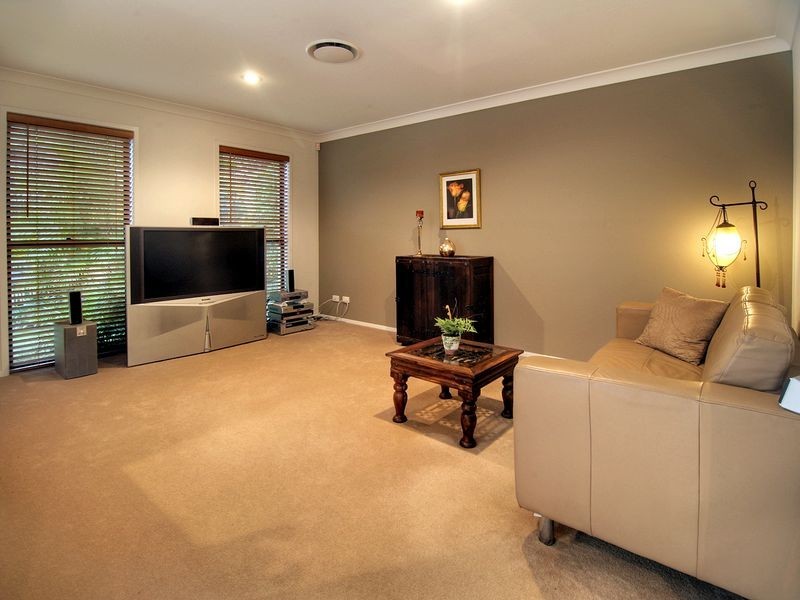 5 Stirling Court, Parkinson QLD 4115