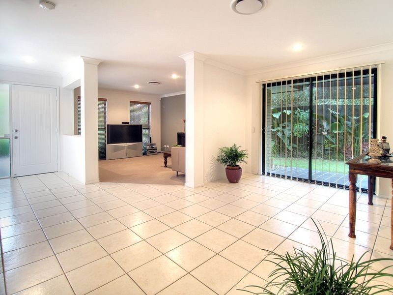 5 Stirling Court, Parkinson QLD 4115