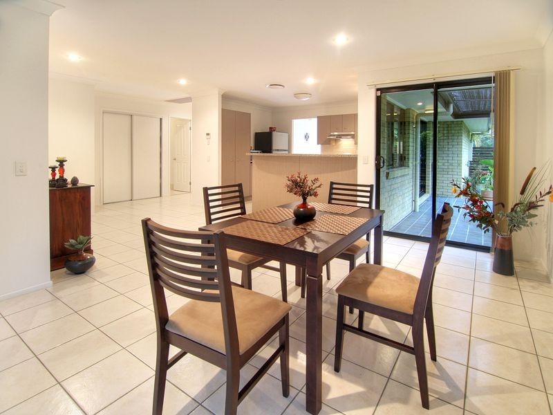 5 Stirling Court, Parkinson QLD 4115