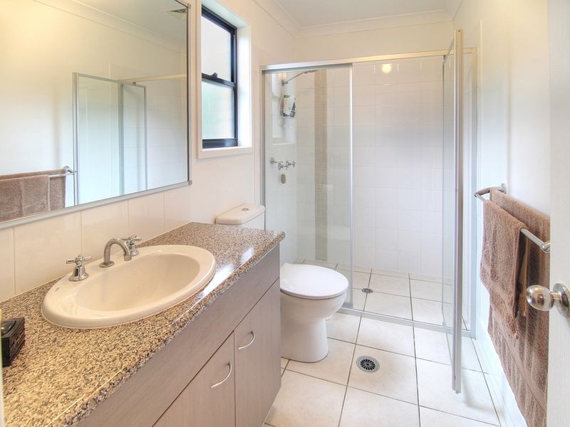 5 Stirling Court, Parkinson QLD 4115