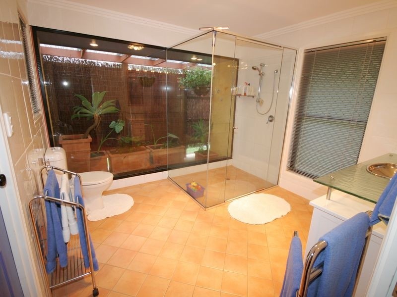 19 Bayswater Cl, Sunnybank Hills QLD 4109