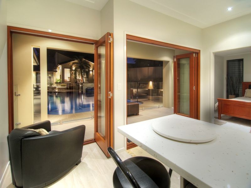 6 Gleneagle Court, Sunnybank QLD 4109