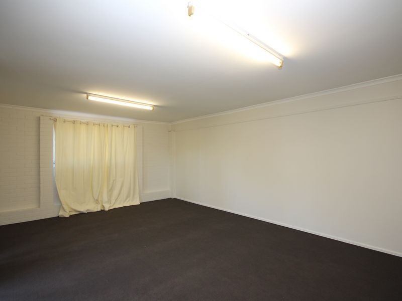 27 Fleetwood Street, Macgregor QLD 4109