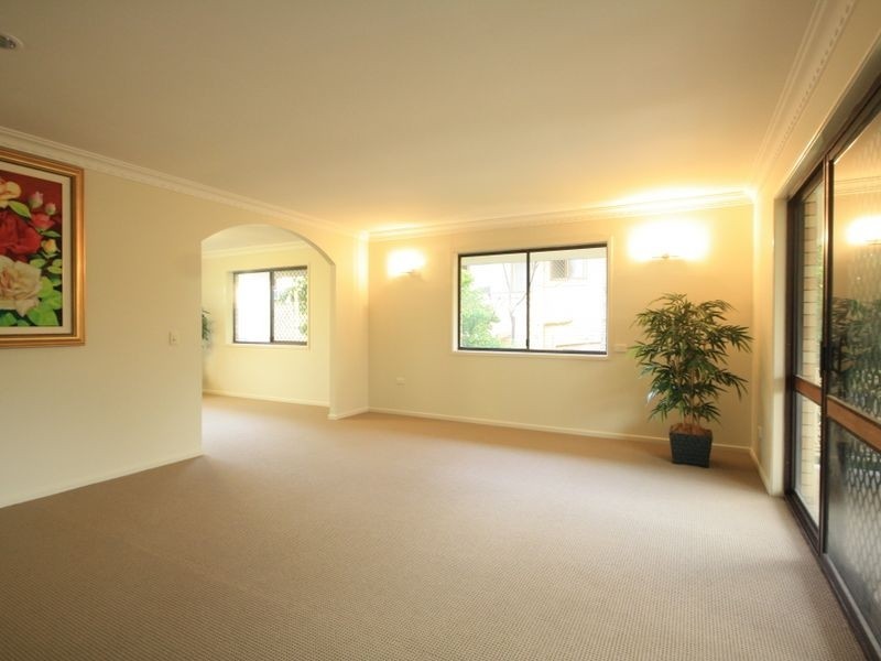 25 Celadon St, Sunnybank Hills QLD 4109