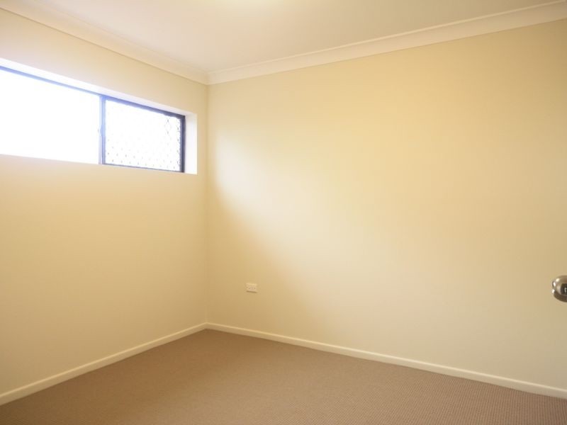 25 Celadon St, Sunnybank Hills QLD 4109