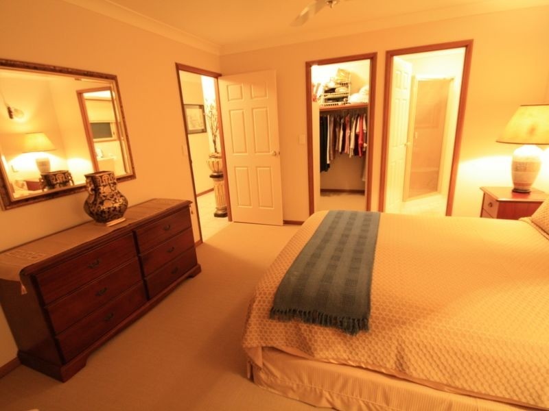 14 Ironbark Ct, Calamvale QLD 4116