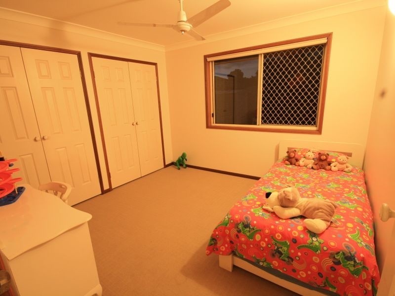 14 Ironbark Ct, Calamvale QLD 4116