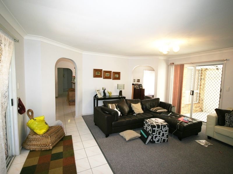 28 Eastcourt Lane, Sunnybank Hills QLD 4109