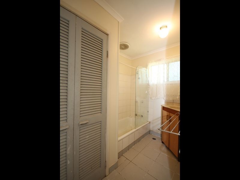 19 Moore Street, Logan Central QLD 4114