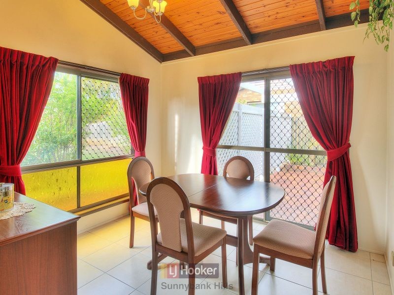 17 Marsala Street, Calamvale QLD 4116