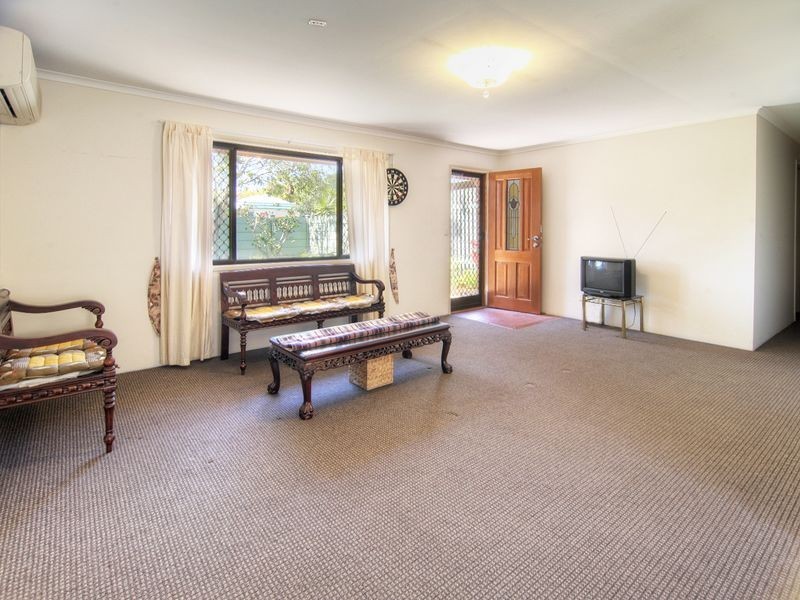 92 Mains Road, Sunnybank QLD 4109