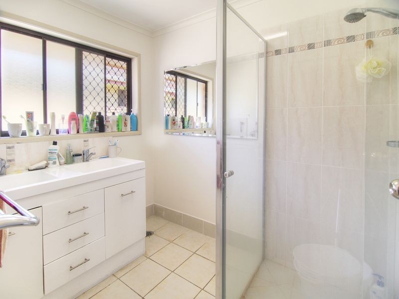 92 Mains Road, Sunnybank QLD 4109