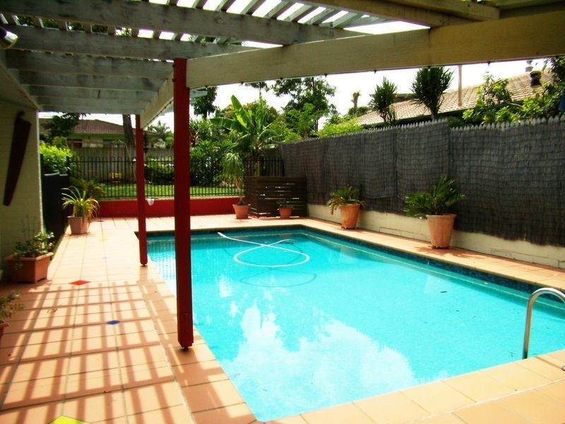 84 Dunedin St, Sunnybank QLD 4109