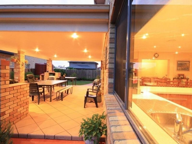 29 Dellforest Dr, Calamvale QLD 4116