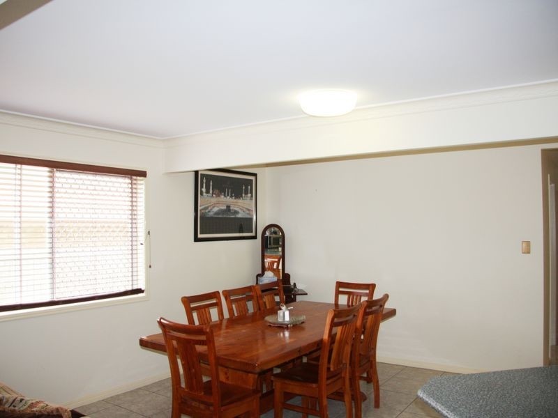 9 Cleveland Pl, Stretton QLD 4116