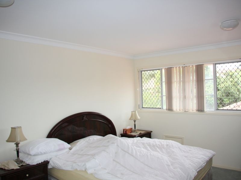9 Cleveland Pl, Stretton QLD 4116