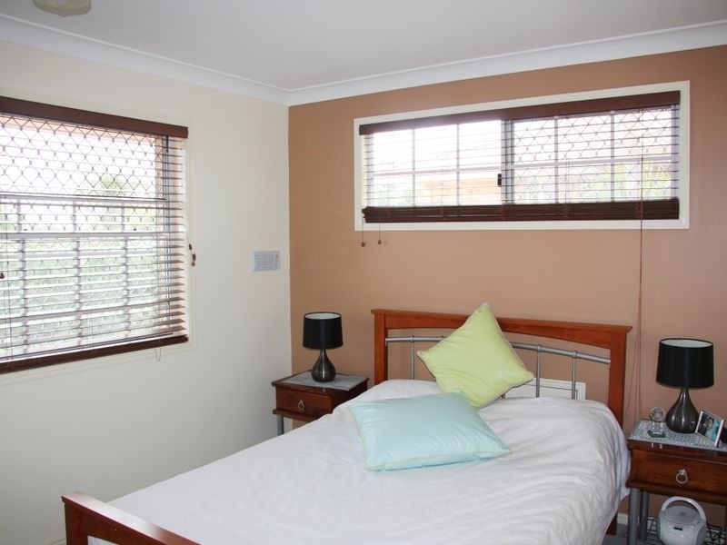9 Cleveland Pl, Stretton QLD 4116
