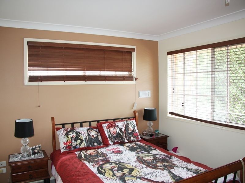 9 Cleveland Pl, Stretton QLD 4116