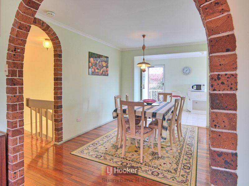 29 Devonlea Street, Eight Mile Plains QLD 4113