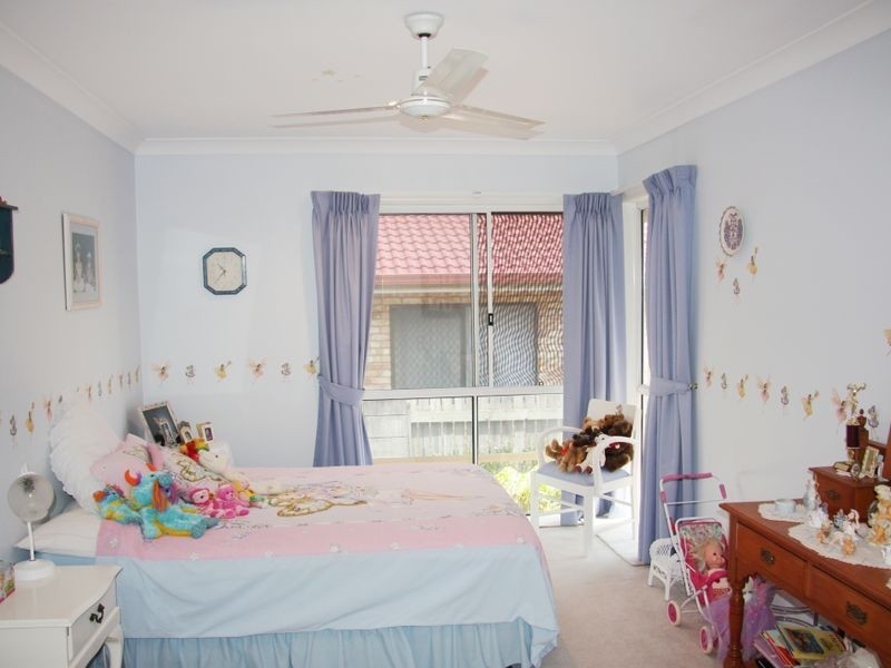 6 Lincoln Place, Stretton QLD 4116