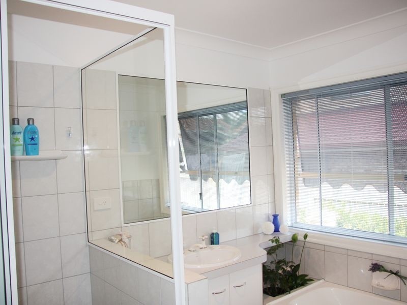 6 Lincoln Place, Stretton QLD 4116