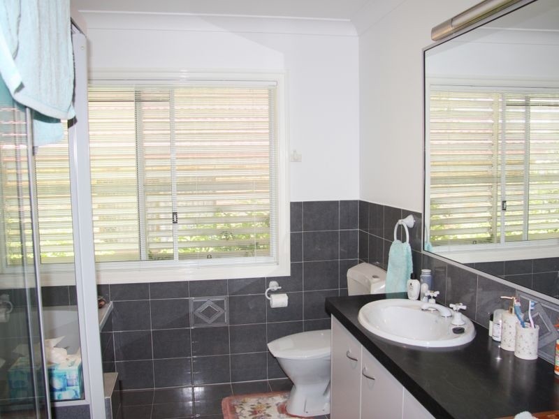 6 Lincoln Place, Stretton QLD 4116
