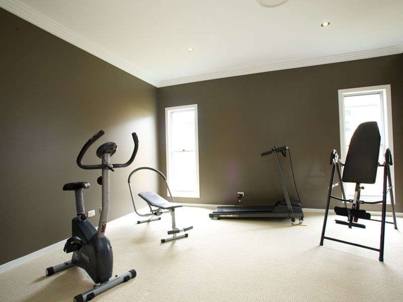 16 Inverness St, Underwood QLD 4119