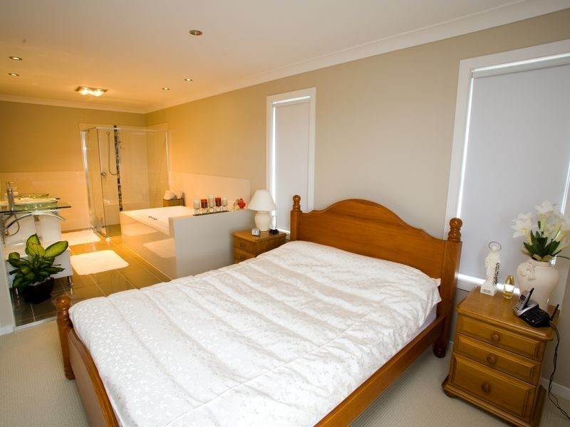 16 Inverness St, Underwood QLD 4119