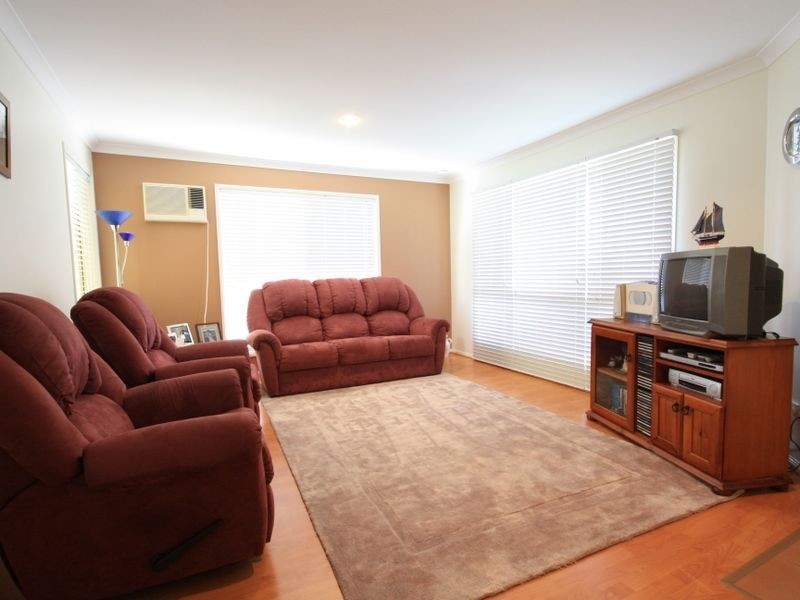 7 Adamson Wy, Runcorn QLD 4113