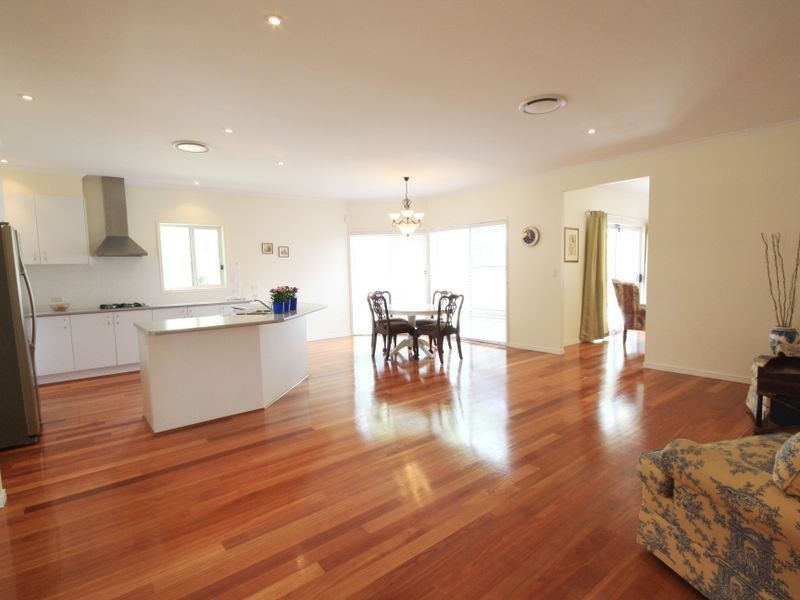 45 Toorak St, Parkinson QLD 4115