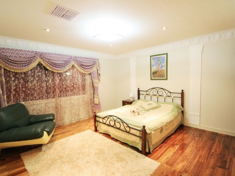 1 Amber Cl, Eight Mile Plains QLD 4113