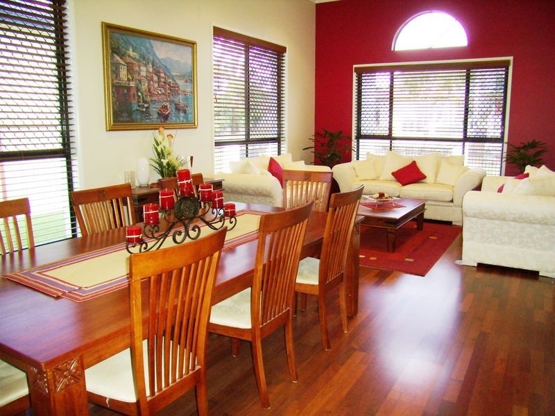 10 Regent St, Eight Mile Plains QLD 4113