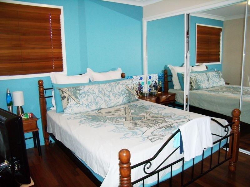 10 Regent St, Eight Mile Plains QLD 4113