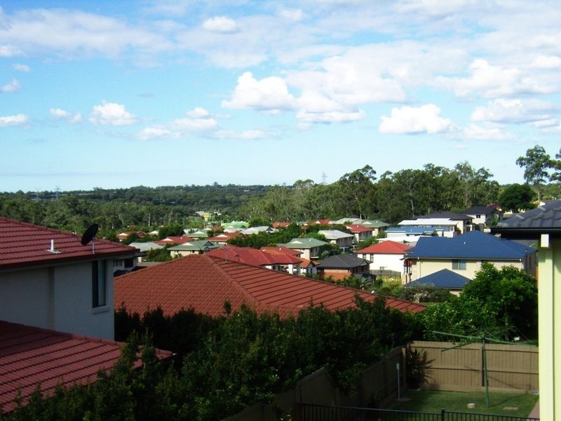 10 Regent St, Eight Mile Plains QLD 4113