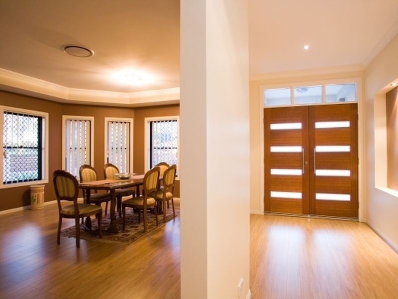 80 Warrigal Rd, Runcorn QLD 4113